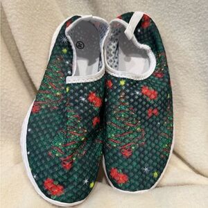 Festive Green Slip-On Shoes